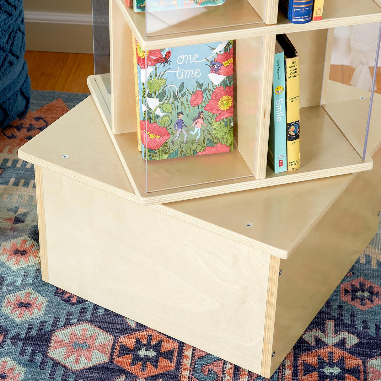 Guidecraft Floor Standing Rotating Book Display: 360 Degrees Multi-Functional Books Organizer, Storage Display Rack Floor Shelves, Perfect for Home Office Living Room Study and Libraries Guidecraft