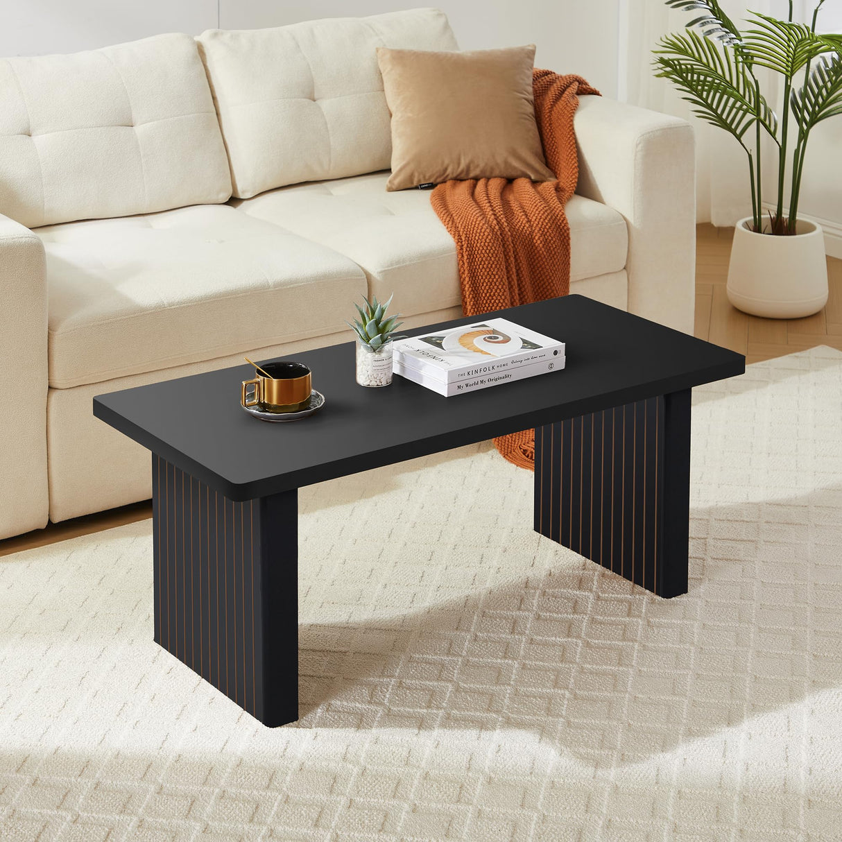 AVZEAR 43Inch Fluted Wooden Coffee Table for Living Room, Mid Century Modern Coffee Table with Sturdy Fluted Legs & Rounded Corner, Curved Rectangle Center Table for Home, Office, Cafe, Black AVZEAR