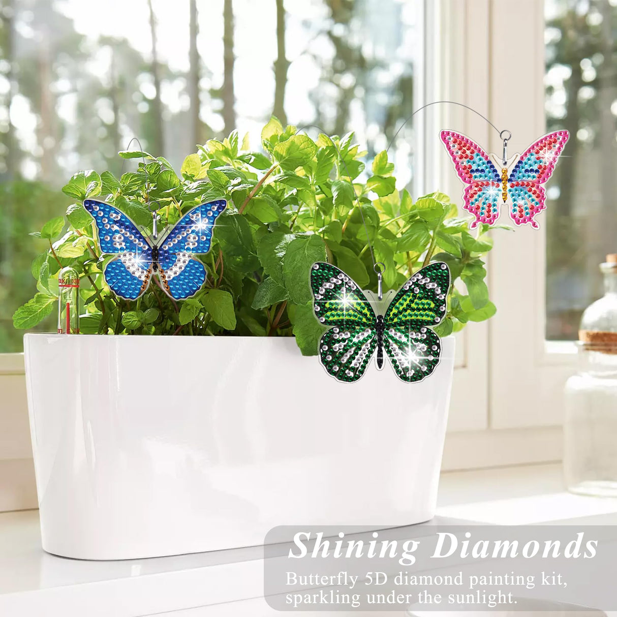 Vcekract 8 Pcs Butterfly Diamond Painting Swaying in The Wind, Diamond Art Kits for Adults, High Flexibility Iron Stakes Garden Decor, Diamond Painting Art Crafts for Beginners Vcekract