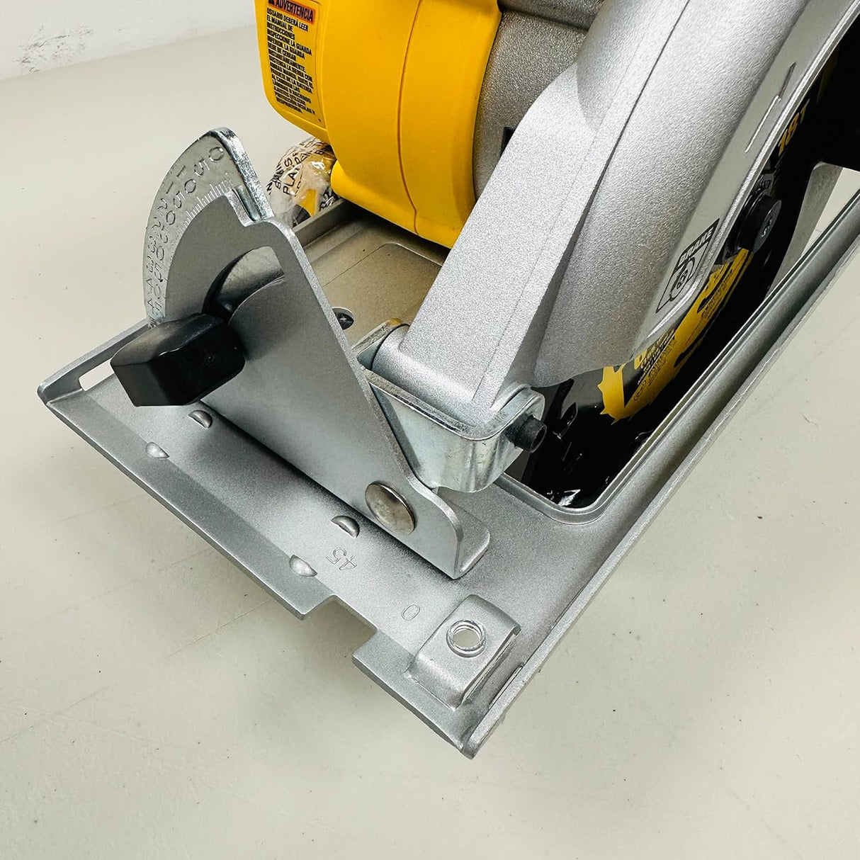 DEWALT DCS566 20V Circular Saw, 20V Cordless Brushless 6.5"" Circular Saw (Bare Tool Only, Bulk Packed), Yellow DEWALT