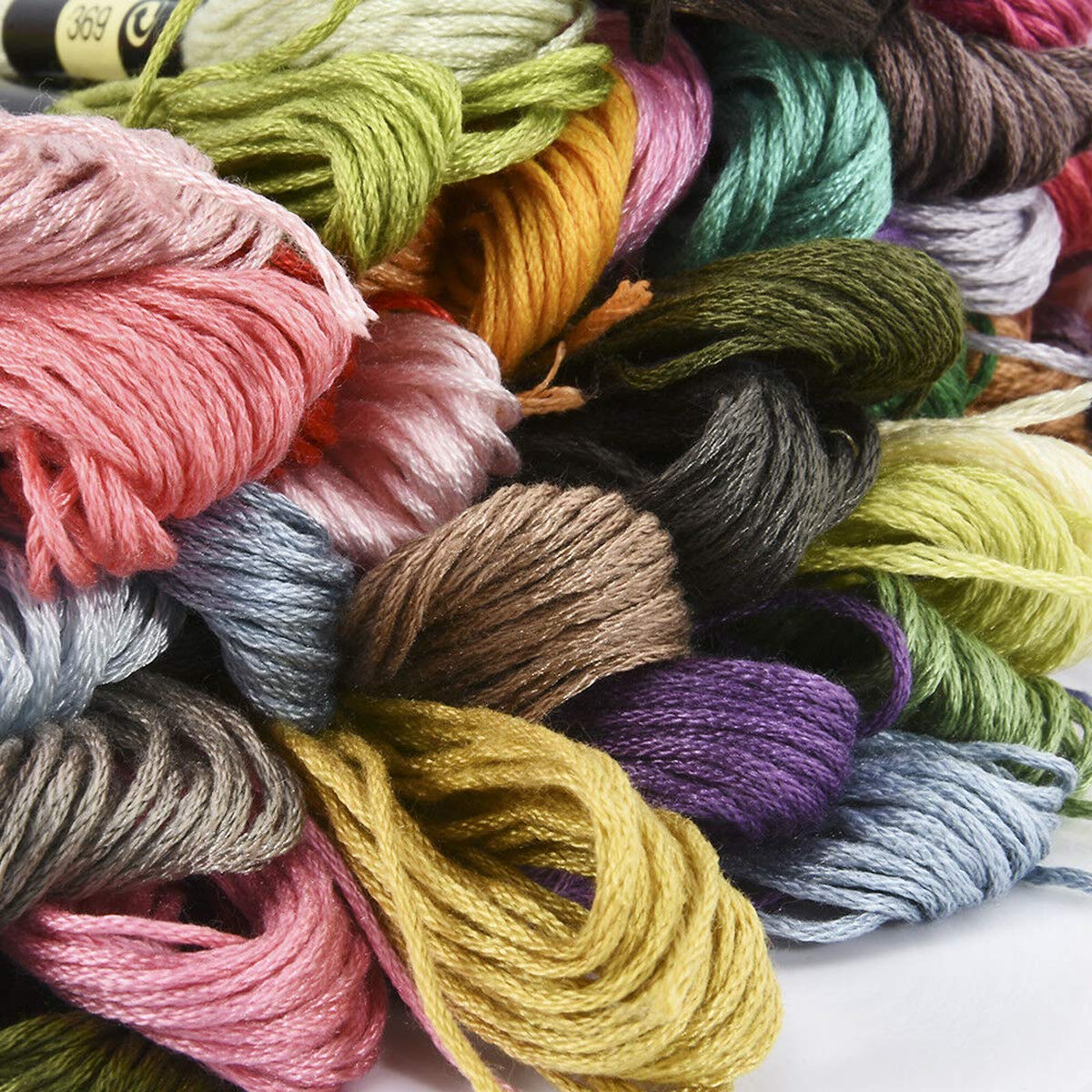 Friendship Bracelet String 50 Skeins Rainbow Color Embroidery Floss Cross Stitch Embroidery Thread Cotton Floss Bracelet Yarn, Craft Floss XLSFPY