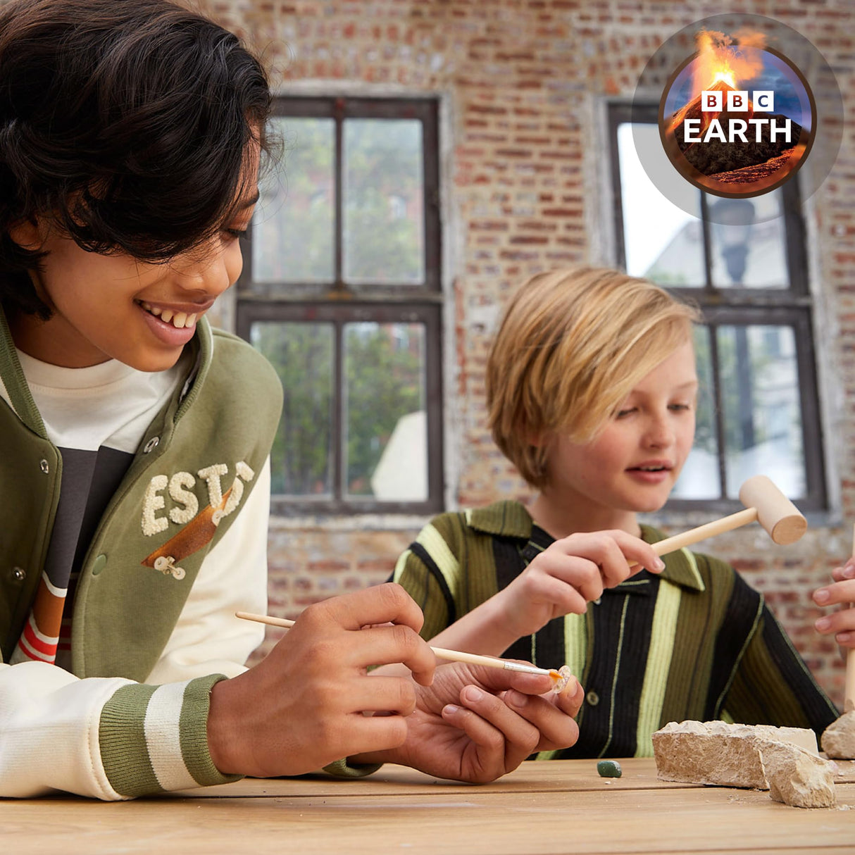 BBC Earth Excavate & Discover Gemstone Dig, Dig Up 9 Real Gemstones & Make Keychains, Rock Digging Excavation Kit, STEM Learning Kit, Kids Science Kit, Great 6 Year Old Boy Birthday Gift, Amazon Kids Horizon Group USA