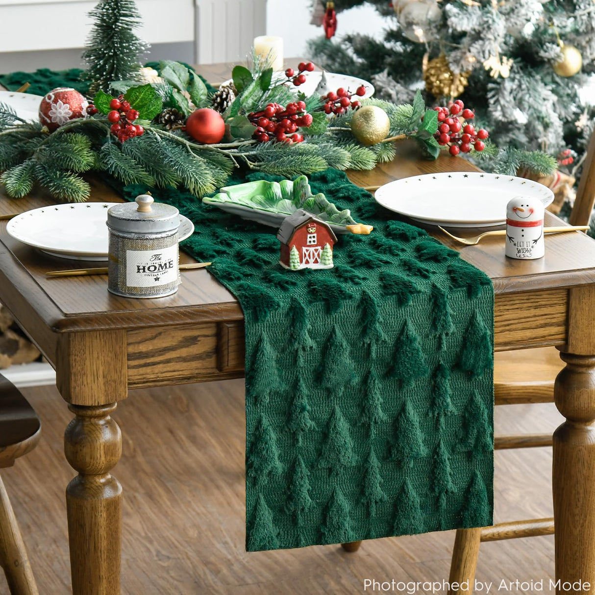 Artoid Mode Green Christmas Trees Soft Plush Faux Fur Jacquard Christmas Table Runner, Holiday Kitchen Dining Table Decoration for Home Party Decor 13x72 Inch Artoid Mode