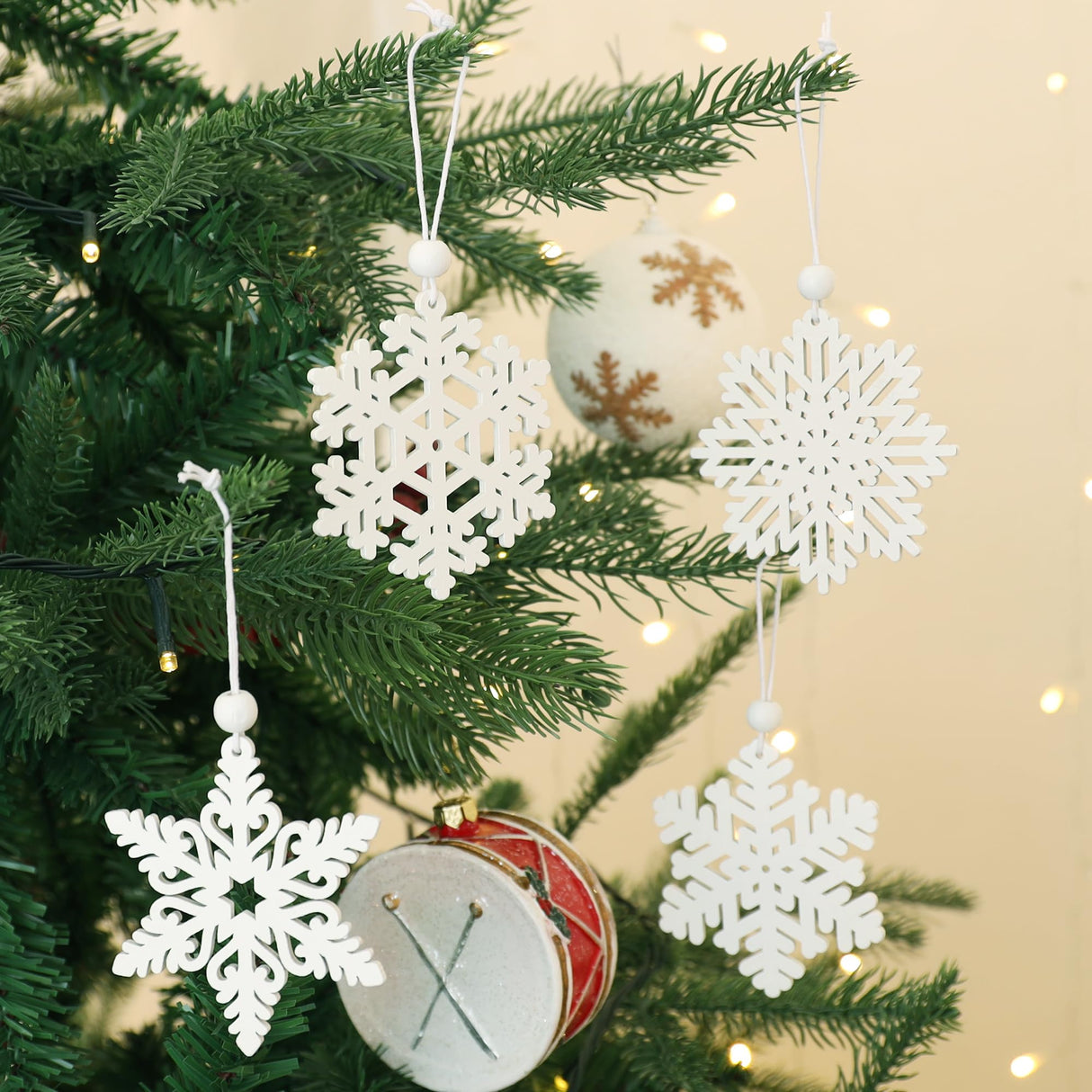 16 Pieces White Snowflakes Ornaments 3inch Wooden Snowflake Christmas Ornament for Winter Home Tree Garland Christmas Decoration Holiady Crafts 8 Styles HUADODO