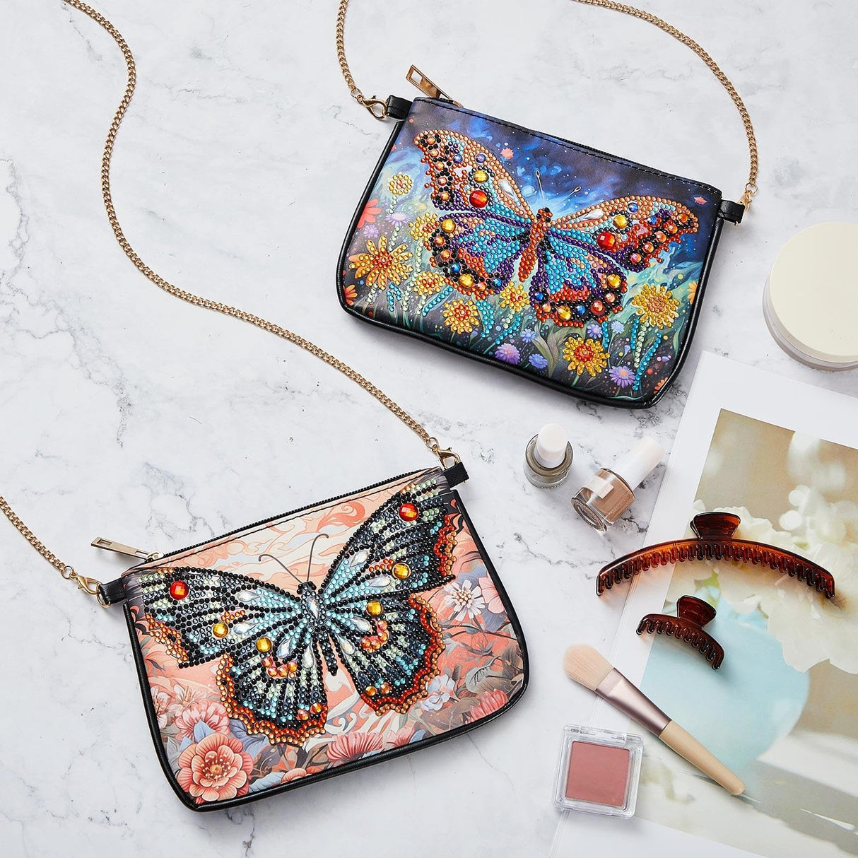 Geyoga 2 Pcs Diamond Painting Purses Diamond Art Kits for Adults Butterfly Handbag Crossbody Bag 5D DIY Shoulder Makeup Bag Chain Leather Clutch Purse Geyoga