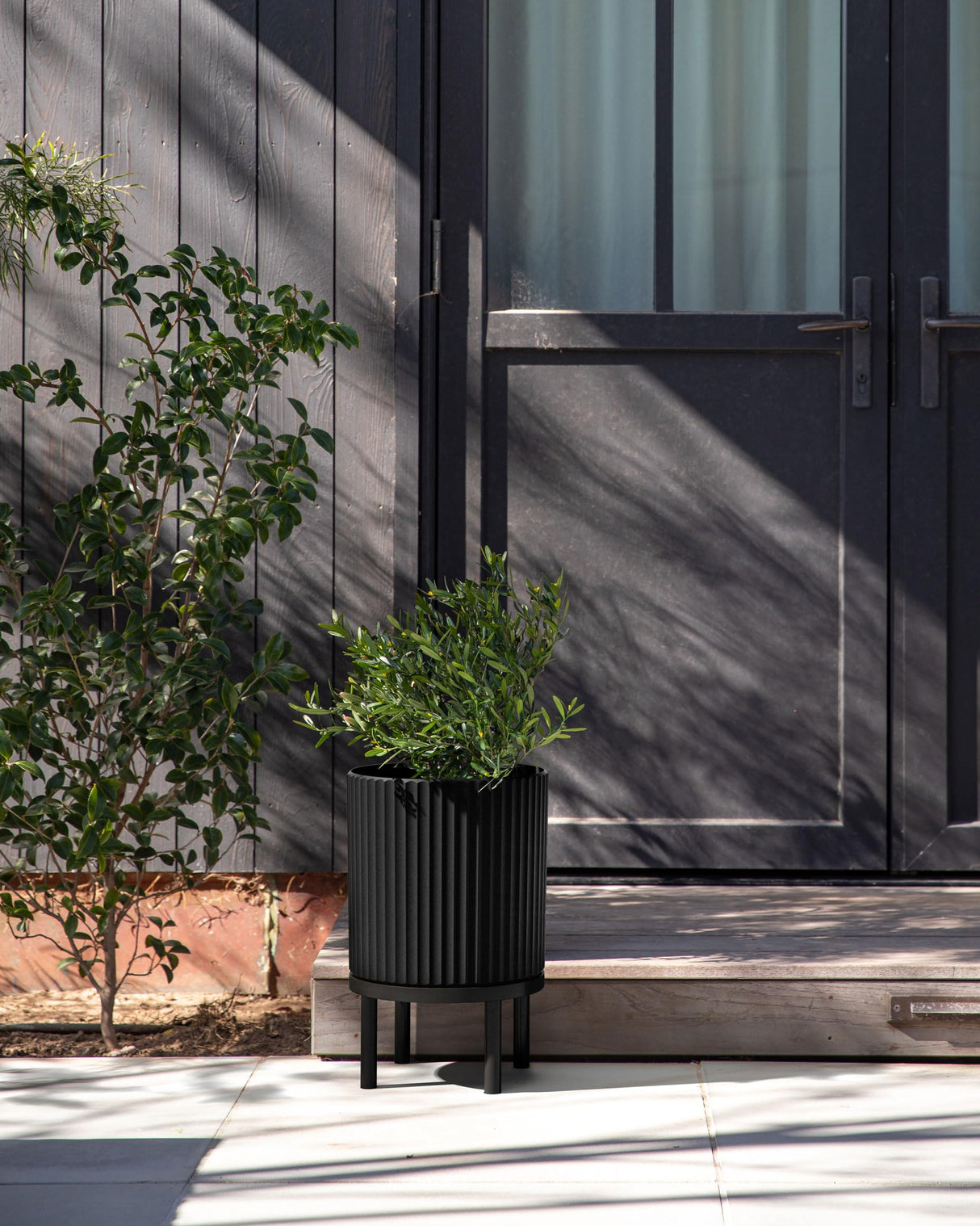 Veradek Demi Series Round Planter w/ Stand for Porch/Patio | Durable Plastic-Concrete & Wooden Stand | Modern Décor for Tall Plants, Flowers Veradek