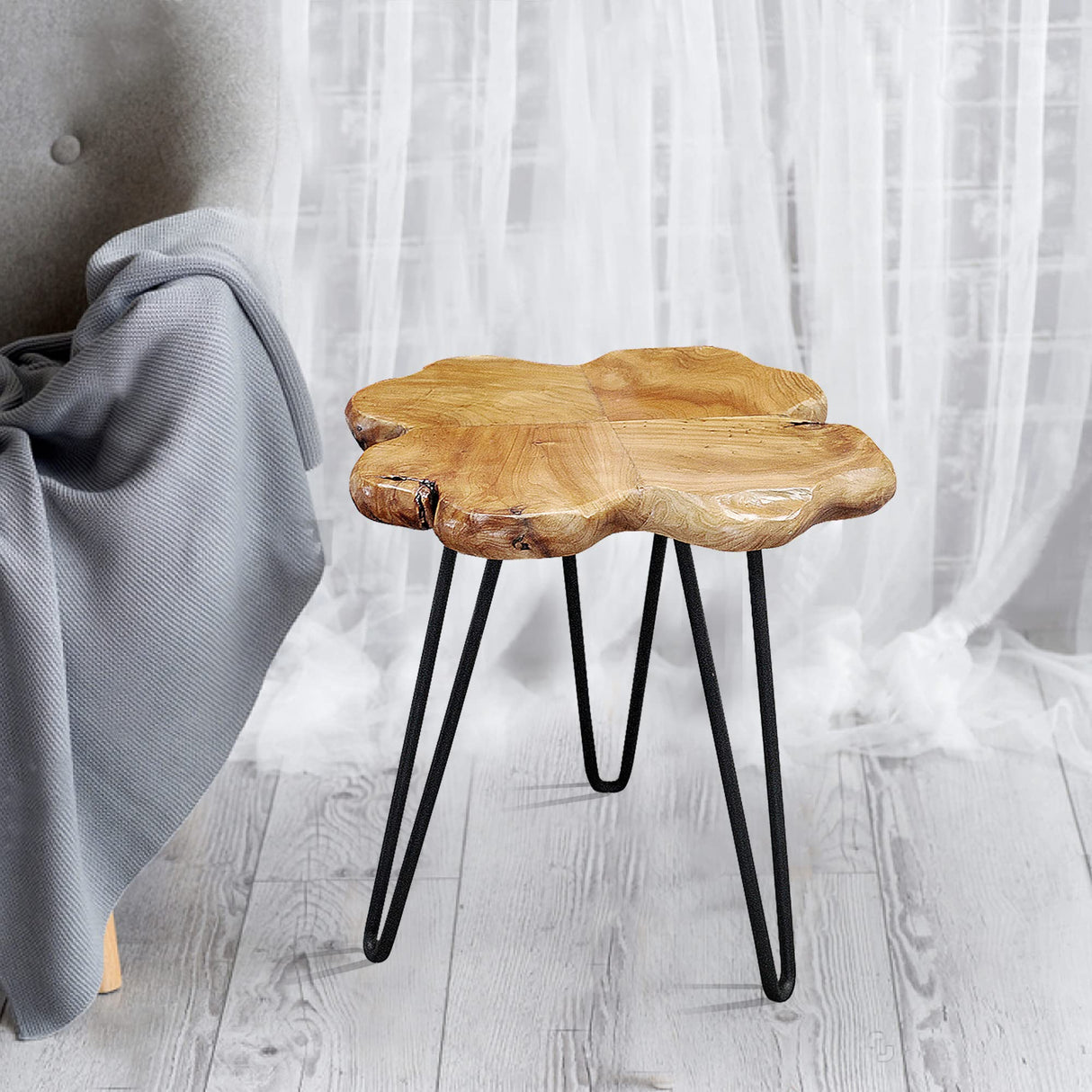 Warmaxx Natural Cedar Wood Live Edge Coffee Table 16" x 16" x 21" H Accent Vintage 4 Leaf Clover Wooden Side Table Solid Rustic Plant Stand Outdoor End Table Living Room Bedroom Sitting Area Warmaxx