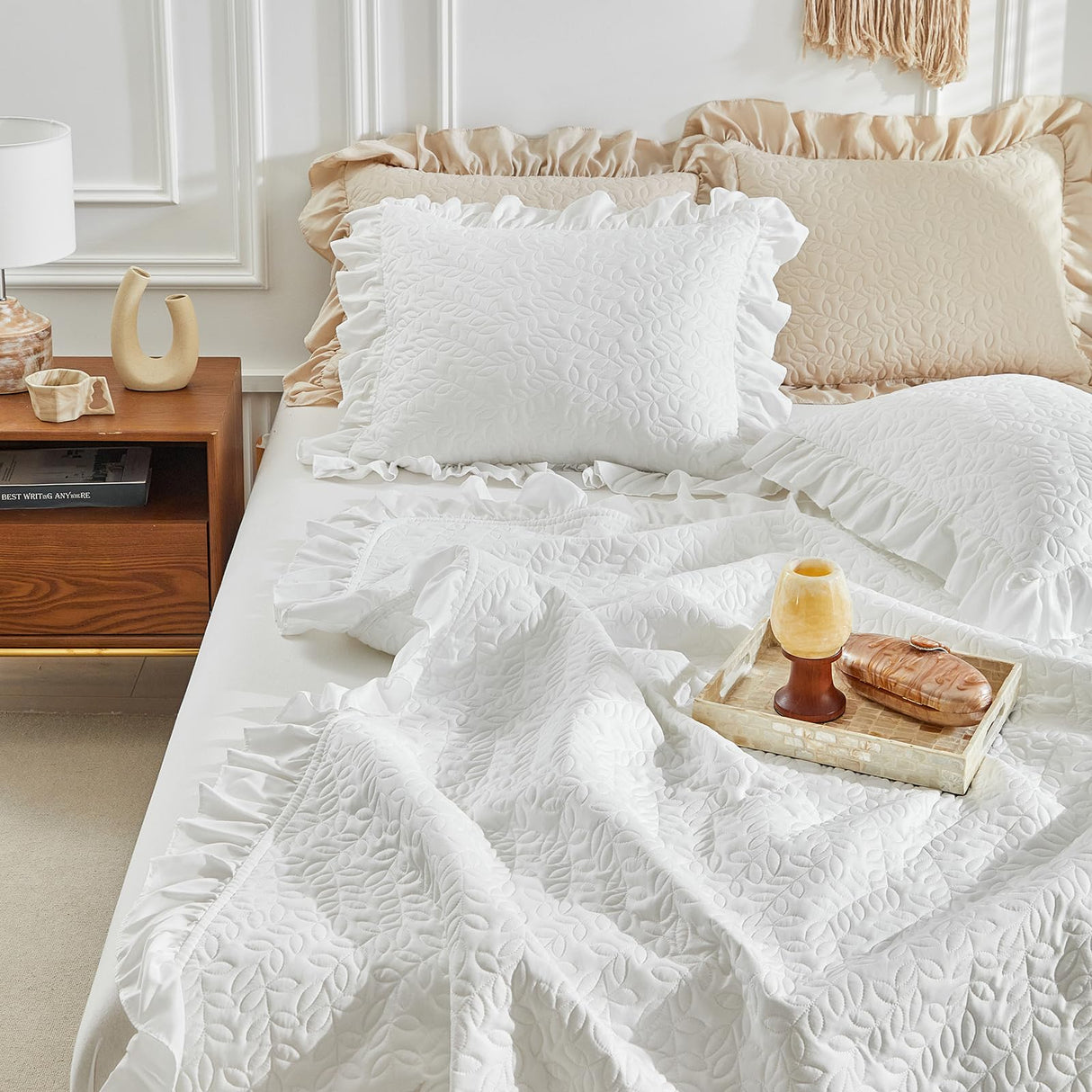 Ruffled Quilt Set California King Size 100 * 114 in - 3 Pieces Solid Shabby Chic Farmhouse Ruffle Bedding Rustic Coverlet & Sets Lightweight Fluffy Summer Oversized Bedspread with Shams - White UOZZI BEDDING