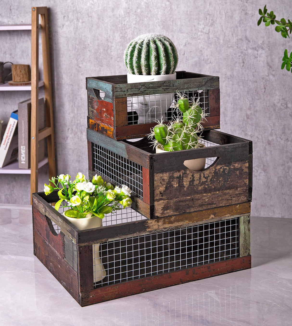 TIMRIS Set of 3 Rustic Wood Nesting Crates, Farmhouse Distressed Wooden Storage Boxes, Decorative Reclaimed Wood Organizer Baskets with Wire Mesh (Random) TIMRIS