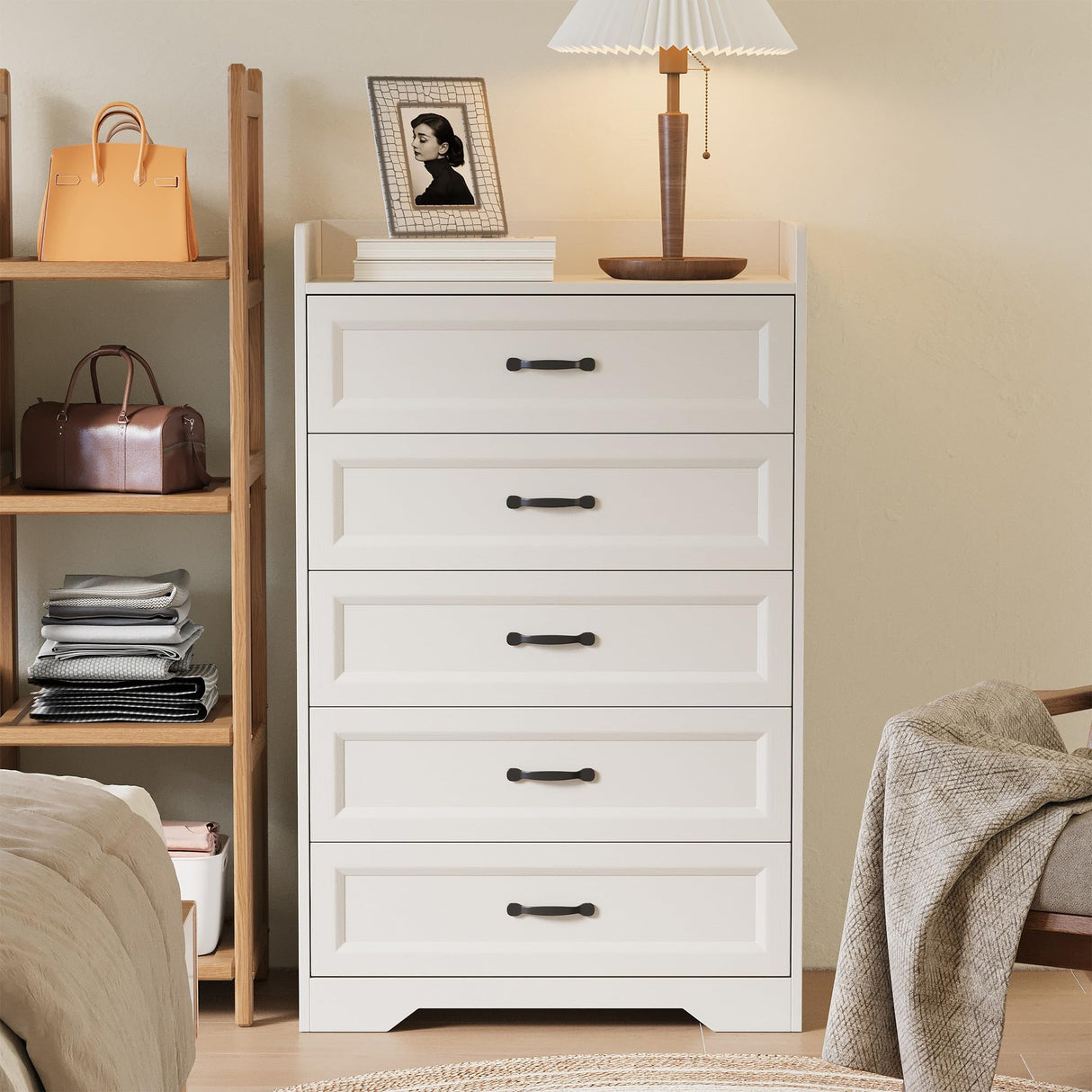 Gizoon 5 Drawers Dresser, 44.3" H Dresser for Bedroom, Chest of Drawers with Large Storage Capacity, Modern 5 Drawer Chest with Smooth Rail, Handles, Anti-tilt Device, for Hallway, Living Room, White Gizoon