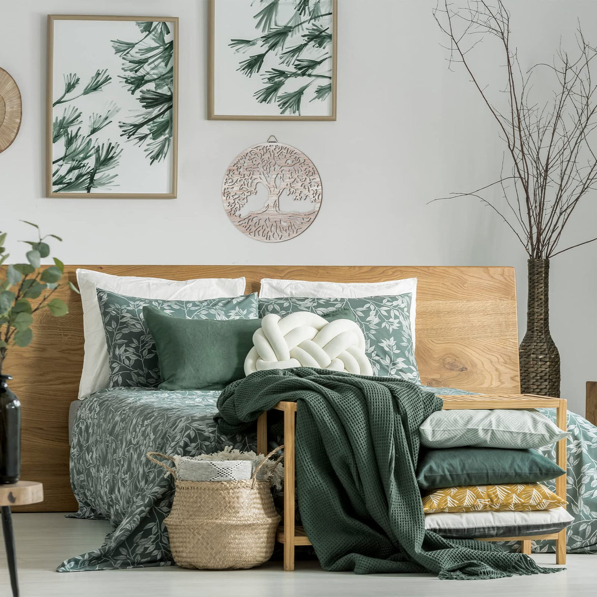 Tree of Life Wooden Wall Art Decor Wooden Wall Sculpture 11.8 Inch Tree of Life Wood Hollowed Out Hanging Sign for Farmhouse Home Hanging Decoration Supplies(White) Yalikop