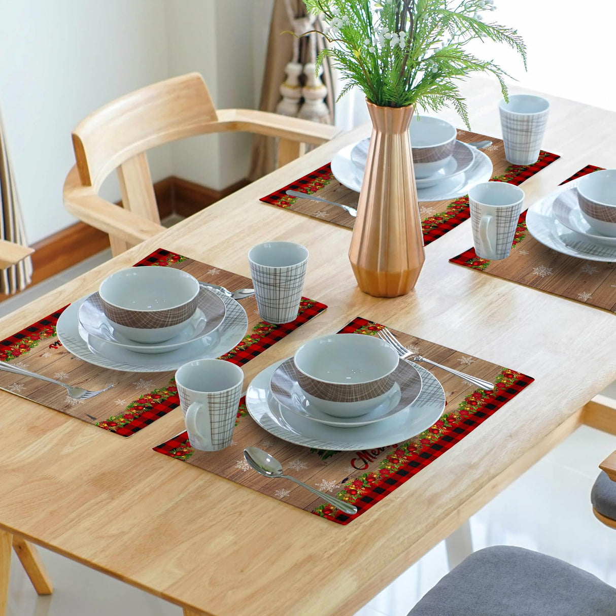 Merry Christmas Placemats Set of 4 18" x 12", Winter Xmas Tree Snowflake Red Plaid Table Mats Heat-Resisting Non Slip Reversible Burlap Coffee Place Mats for Party Dining Table Kitchen Decor Sweetshow