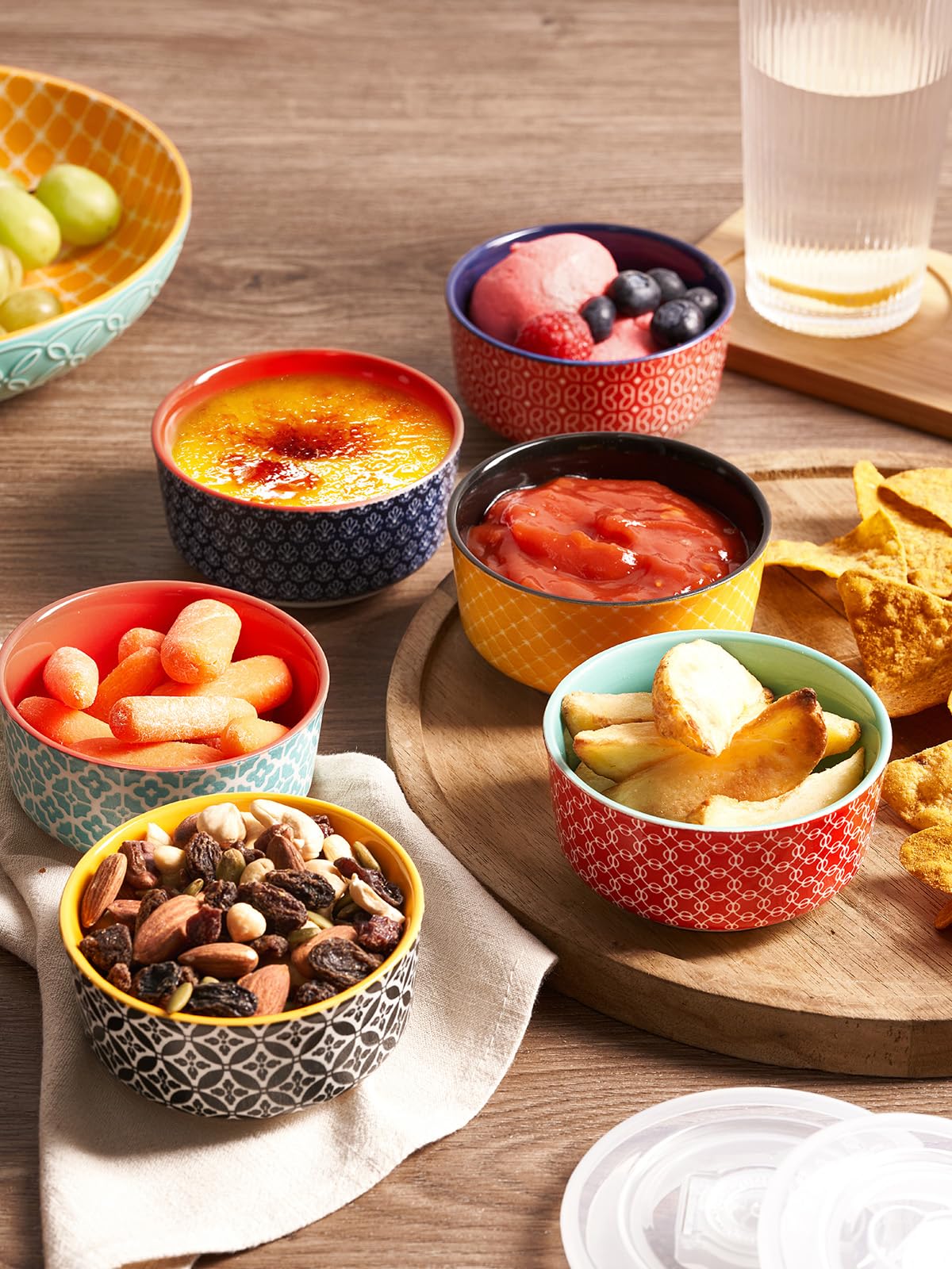 DOWAN Ramekins with Lids 4 oz Oven Safe for Creme Brulee Souffle, Ceramic Custard Cups for Baking, Mini Bowls for Pudding Dip Ice Cream, Set of 6, Vibrant Colors DOWAN