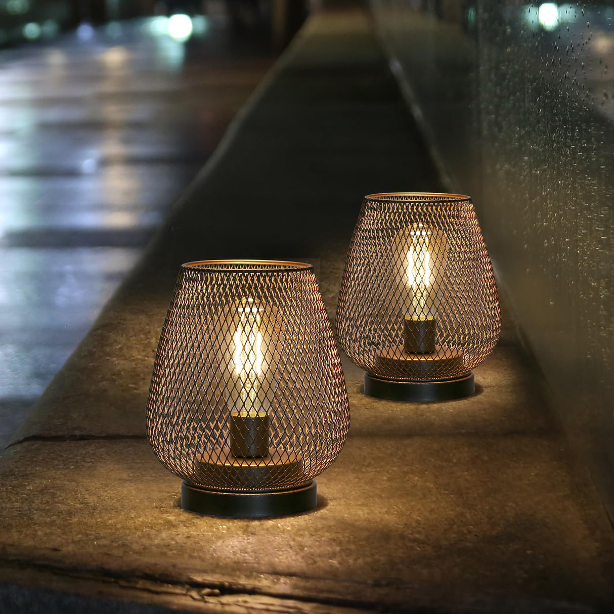 JHY DESIGN Set of 2 Metal Cage LED Lantern Battery Powered Cordless Accent Light with LED Great for Weddings Parties Patio Events for Indoors Outdoors JHY DESIGN