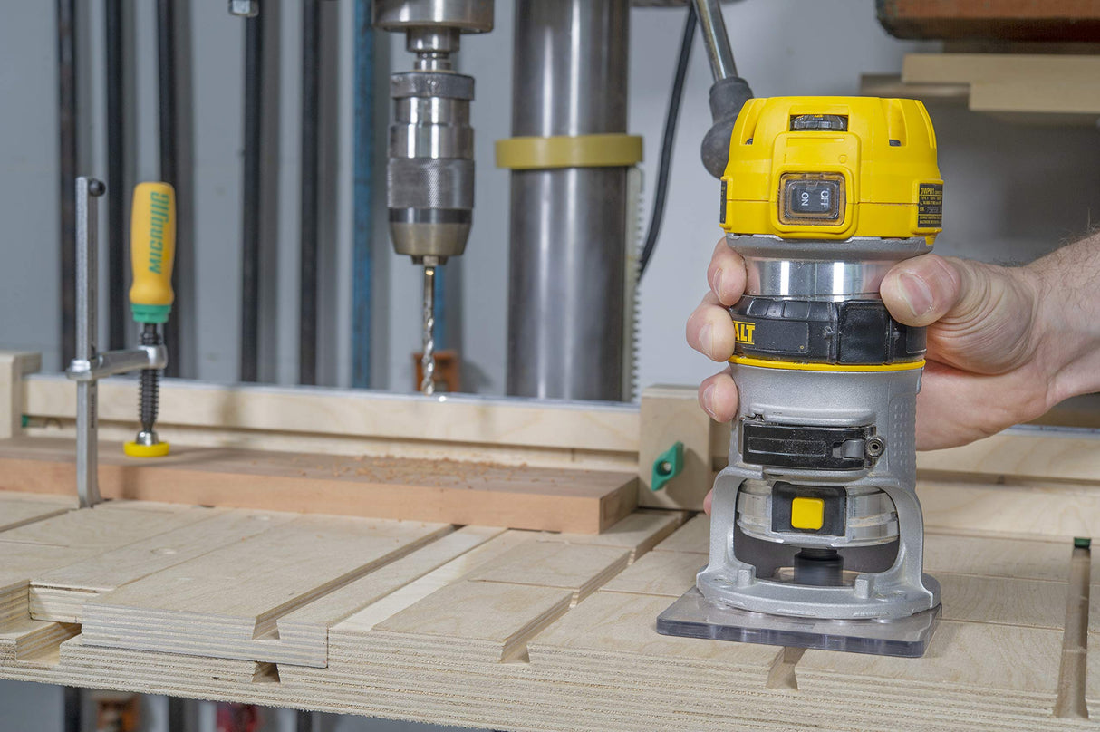 Micro Jig DVC-538MB-25 Matchfit Dovetail Clamps (4-Pack Exclusive) + Matchfit Dovetail Router Bit -1/4" Shank Bundle MICROJIG