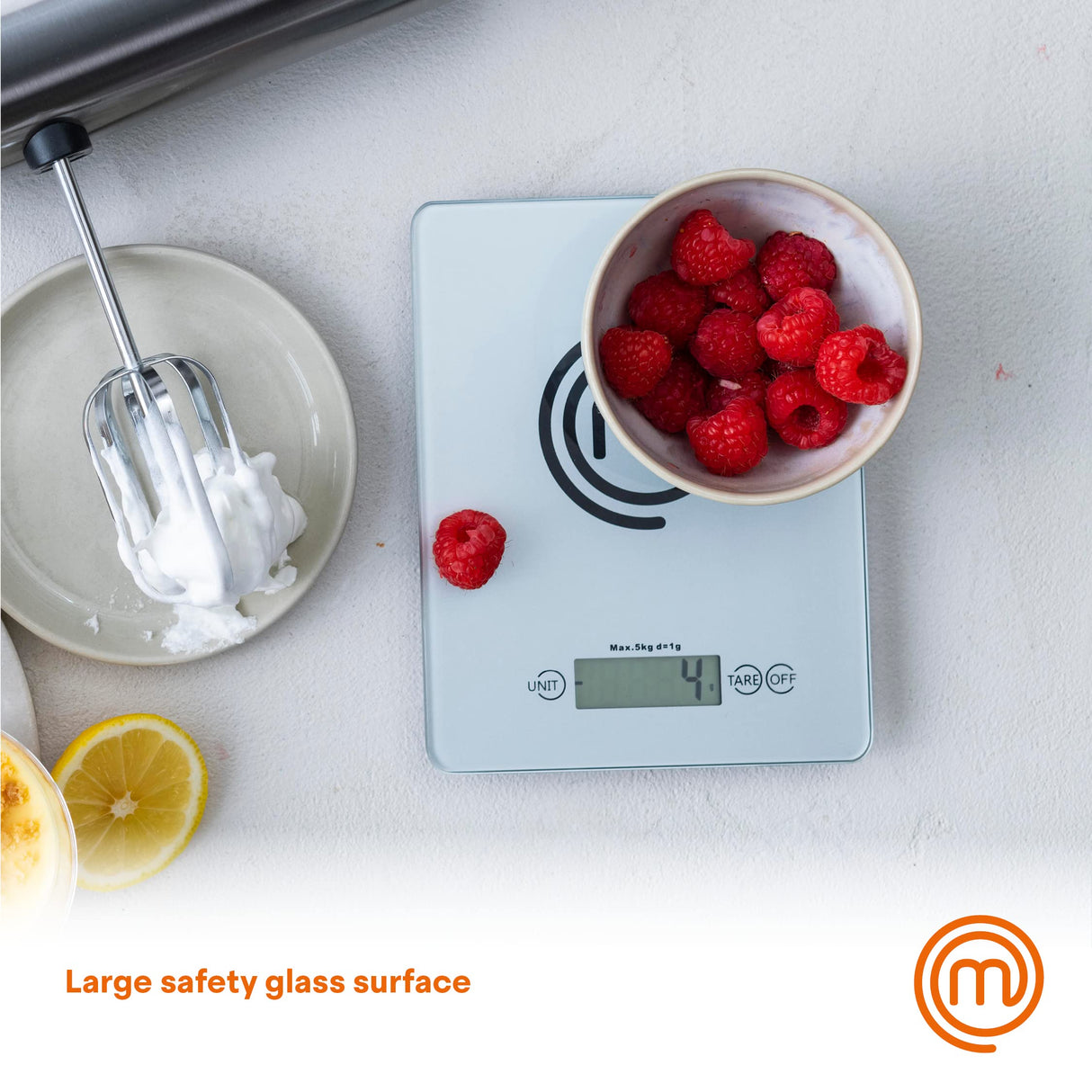 MasterChef Digital Food Scale Grams and Ounces for Kitchen, Portable Food Weight Scale with LCD Display for Baking & Cooking, Tempered Glass Scales, Weighing Precision of 0.1oz, 11lb Weight Capacity MasterChef