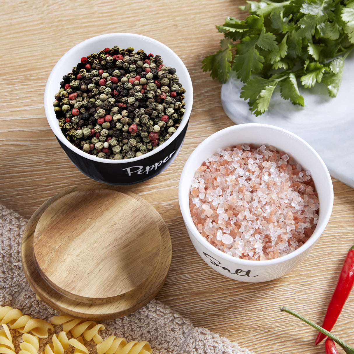 DAYYET Salt and Pepper Bowls, 10 oz Salt Cellar with Lid, Stacked Ceramic Salt Pepper Container with Acacia Wood Lid, Salt Box for Countertop, Black and White Kitchen Decor, Set of 2 DAYYET