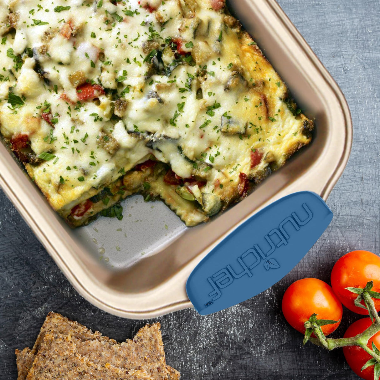 NutriChef 6-Piece Nonstick Bakeware Set - Premium Carbon Steel Baking Trays w/Heat-Safe Silicone Handles - Includes Loaf Pan, Muffin/Cupcake Pan, Round & Square Roaster Pans, Cookie Sheet - NCSBSG36 NutriChef