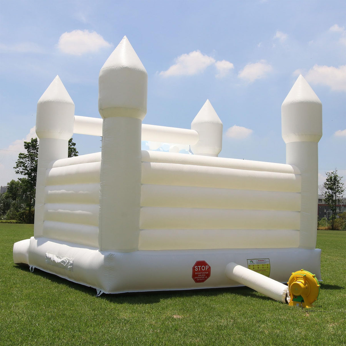 White Bounce House for Adults Kids, 13.5FT PVC Commercial Grade Bounce House for Kids 5-12 with 750W Powerul Blower, Inflatable Large Bounce House Wedding Birthday Party Decorations 13.5 x 11.5 x 10FT awesmflate