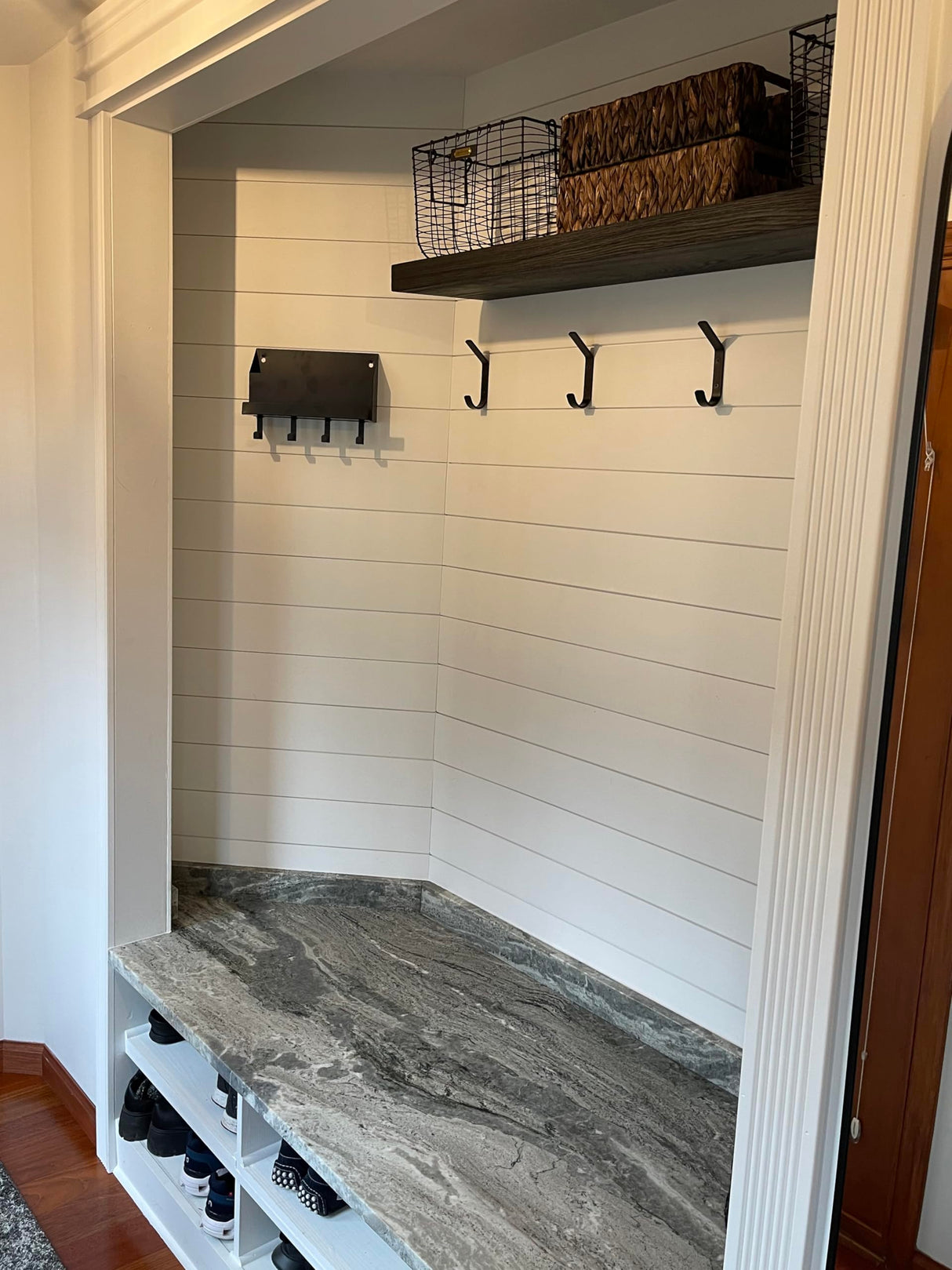 Joel's Antiques - 60 Inch Wooden Floating Shelves for Wall - Made of Natural Wood - Long Heavy Duty Rustic Fireplace Mantel & Book Shelf - Perfect for Living Room - Black 60x8x2 in joelsantiques