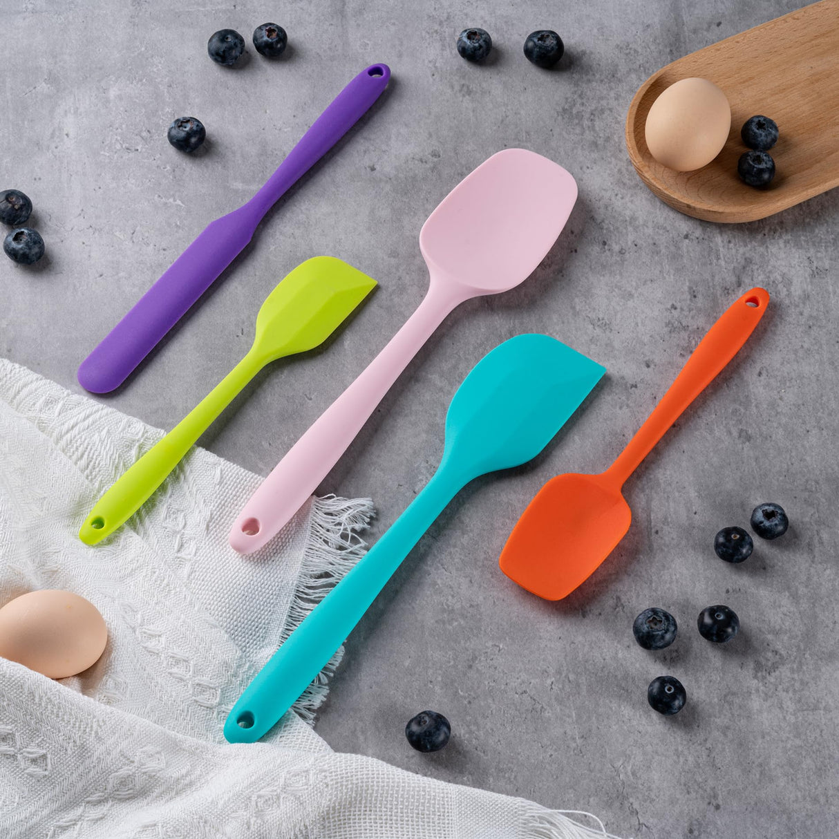 Silicone Spatula Set, 5 Piece Food Grade Rubber Spatulas for Baking, Cooking, and Mixing High Heat Resistant Non Stick Dishwasher Safe BPA-Free (Multicolor) Hoewina