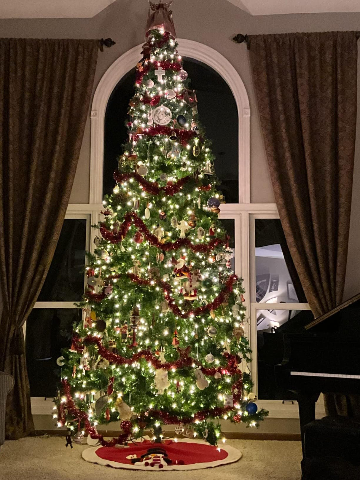 Goliath Welded Steel Artificial Christmas Tree Stand for Artificial Trees 8 to 14 Foot with a 3/4 inch to 2 inch Diameter (Width) Pole. Goliath