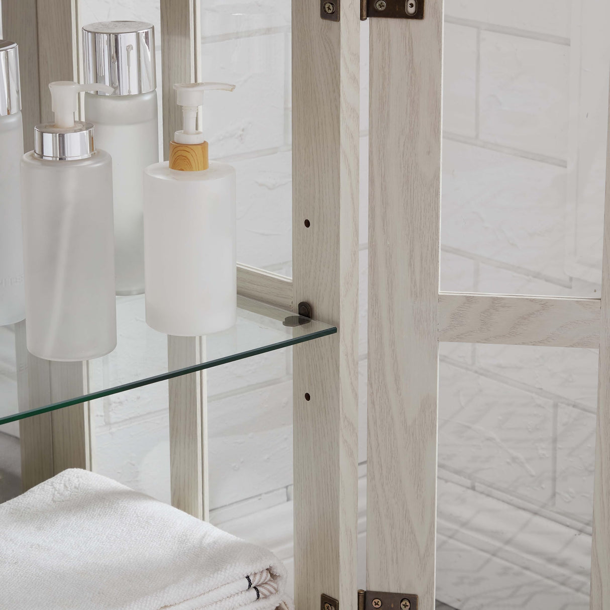 LUMISOL LED Curio Display Cabinet, Antique Display Cabinet with Adjustable Shelves, Retro Showcase with Lattice Doors, Elegant Bookcase and Storage Cabinet for Home Decor Organization, White LUMISOL