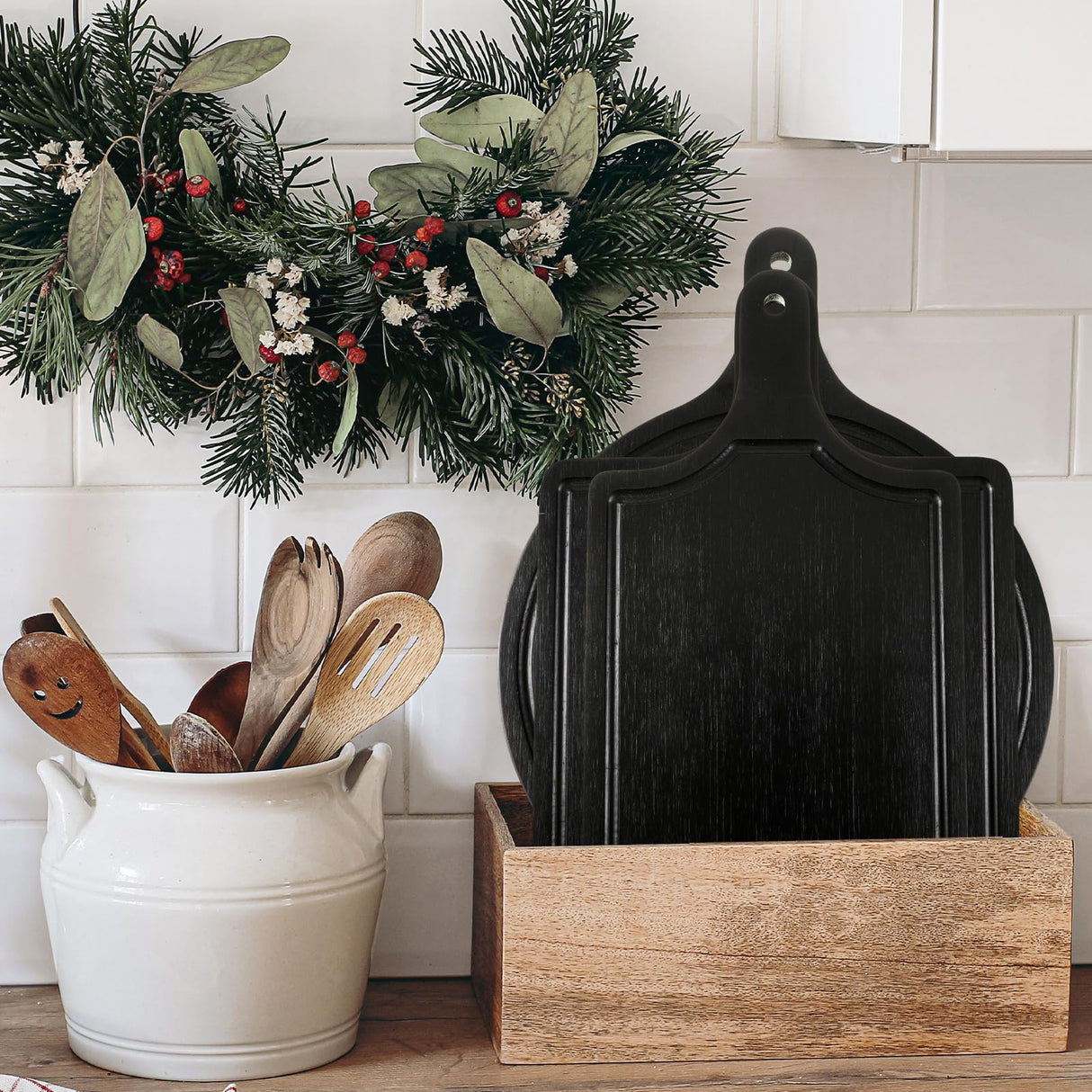 Geetery 3 Packs 12 Inch Black Wood Chopping Boards with Handle and Deep Juice Groove Small Bamboo Wooden Pizza Paddle Serving Boards Tray Charcuterie Geetery