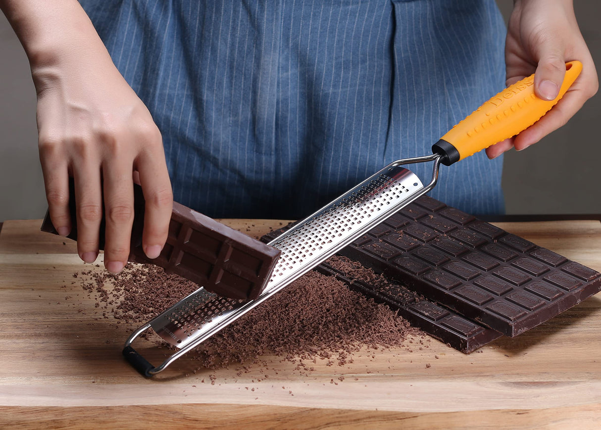Deiss PRO Lemon Zester & Heavy Duty Cheese Grater & Vegetable Grater — Parmesan Cheese Lemon, Garlic, Nutmeg, Chocolate, Fruits, Vegetables, Ginger Grater - Cheese Shredder & Stainless Steel Grater Deiss