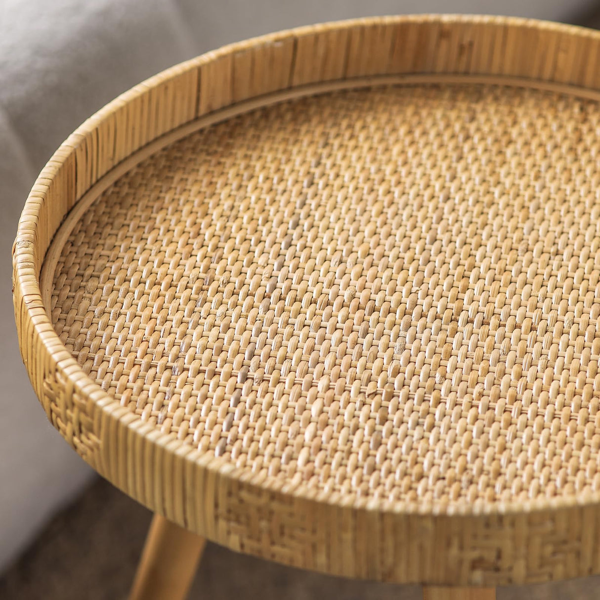 HuiDao Round Side Table, Boho Circle End Table Coffee Table with Solid Wood Leg, Rattan Side Tables Living Room for Small Spaces, Bedroom, Corners