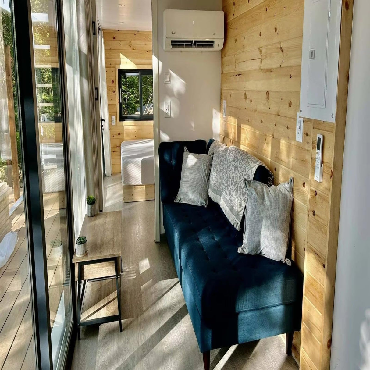 Apple Cabin House, Tiny Houses, Prefab Homes, Luxury Modern House, Equipped with Bedroom, Bathroom and Kitchen, Prefabricated Container House Designed Specifically, Expandable Container House Generic