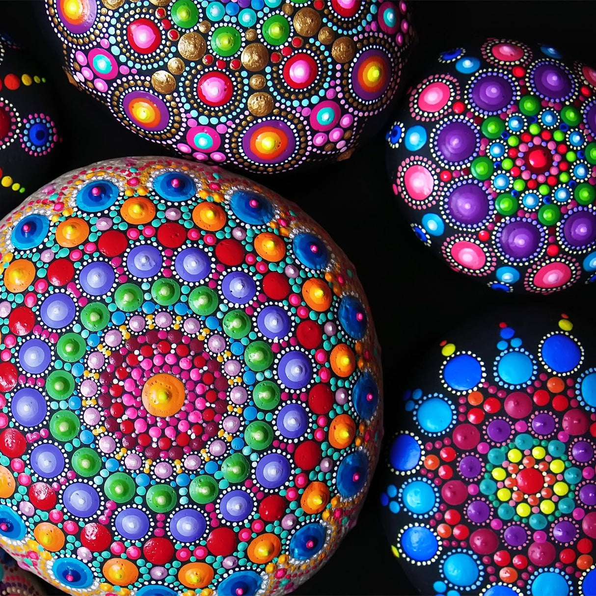 Potchen 10 Pcs Mandala Rock Painting Kit Mandala Dotting Tools Kit Wooden Rocks Dot Paint Stencils Tool Set for Adults Arts Drawing Home Decor Activity DIY Mothers Day Gift Potchen