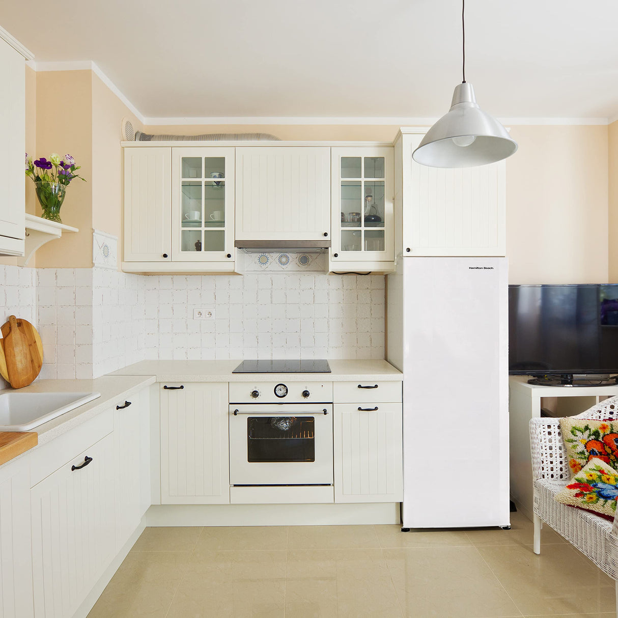 Hamilton Beach HBFRF6892-WHITE HBFRF6892 Upright Convertible Fridge/Freezer-Reversible Door-Removable Glass Shelves-Adjustable Controls-6.8 cu ft, White Hamilton Beach