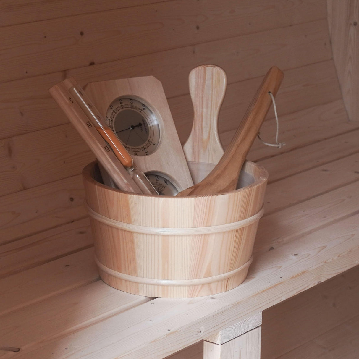 ALEKO Traditional Indoor Sauna | Wet Steam Dry | LED Lights | Canadian Hemlock Wood | 4 Person | Sauna Powered by UL Certified 4.5 kW Harvia Sauna Heater | STHE4INNY ALEKO