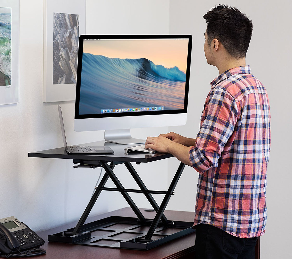 Mount-It! Standing Desk Converter, Height Adjustable Sit Stand Desk, 32x22 Inch Preassembled Stand Up Desk Converter, Ultra Low Profile Design, Black Mount-It!