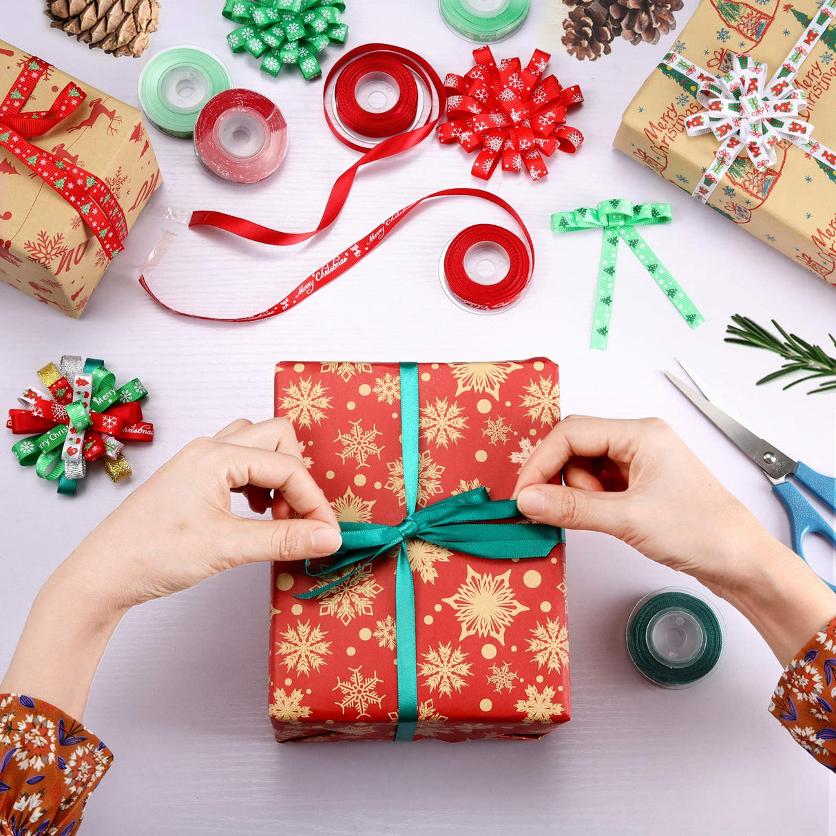 Christmas Ribbons for Gift Wrapping 60 Yards Grosgrain Ribbon Silver Gold Glitter Ribbon for Christmas Wreath Bows Ribbon Craft Decoration iefoah
