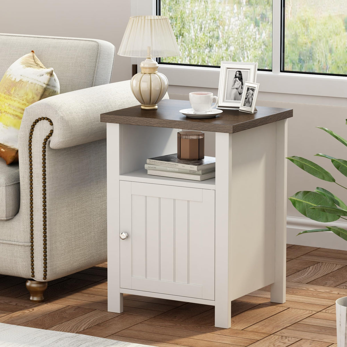 ChooChoo Farmhouse Nightstands Set of 2, Rustic Vintage End Side Table with Storage for Bedroom Living Room, White ChooChoo