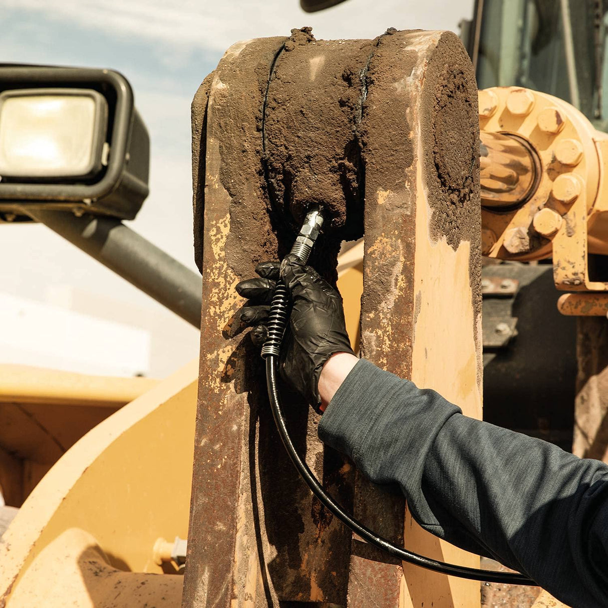 Makita XPG01Z 18V LXT® Lithium-Ion Grease Gun, Tool Only Makita