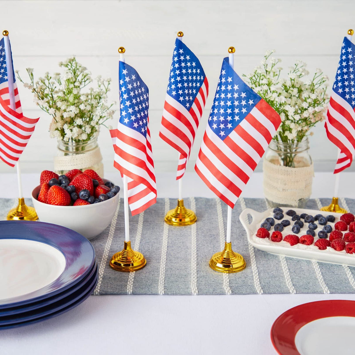 12-Pack Mini American Flags with Stand Base for Desk, Veterans, 4th of July, Memorial Day Small Miniature USA Desktop Centerpiece for Patriotic Home Office Table Party Decorations Juvale