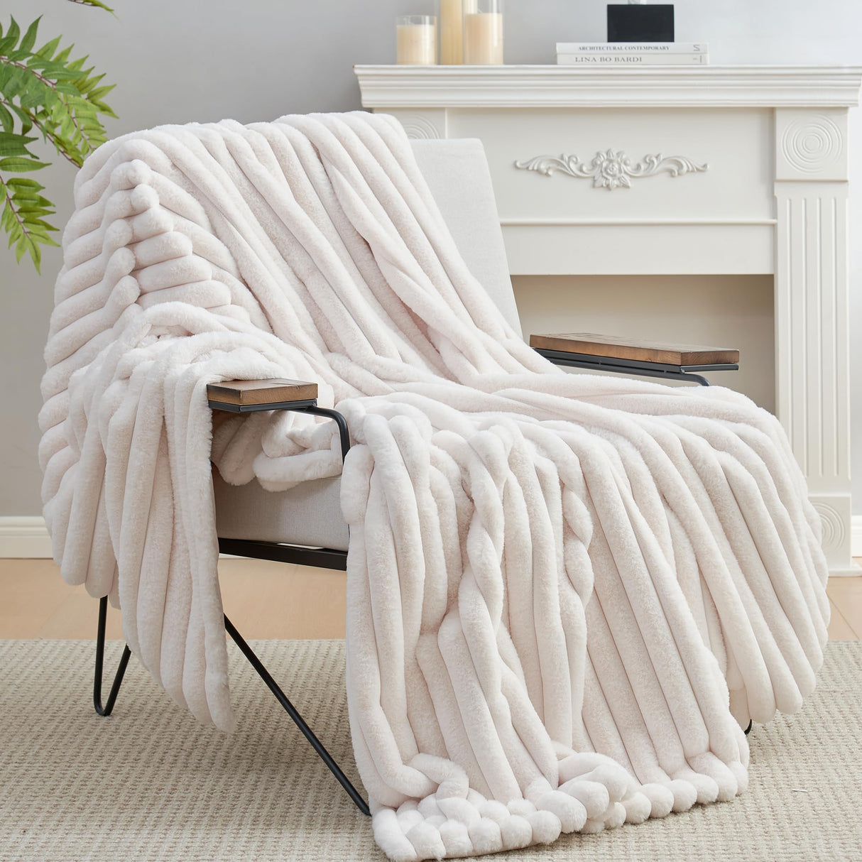 Amélie Home Faux Fur Throw Blanket for Couch, Cozy Fuzzy Fluffy Fur Luxurious Soft Striped Plush Gift Blankets for Family Sofa Chair Bedroom, 55"x70", Ivory Amélie Home