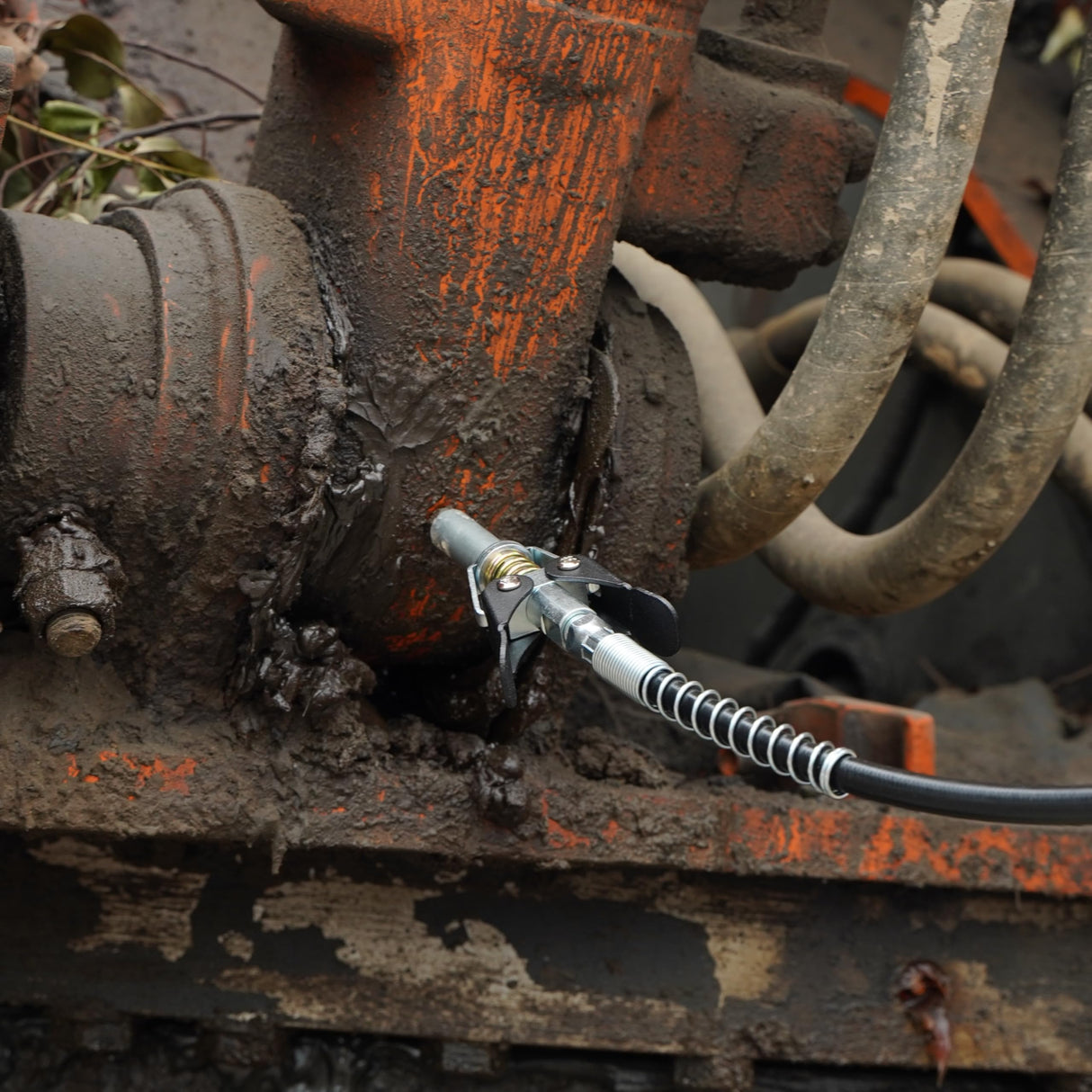 UTOOL Grease Gun Accessory Kit, Double Handle Coupler with Zerk Fitting Cleaner, 1/8 NPT Threads, Easy to Lock Zerk Fittings and Quick Release, Max Working Pressure 10000 PSI, 1 PC UTOOL