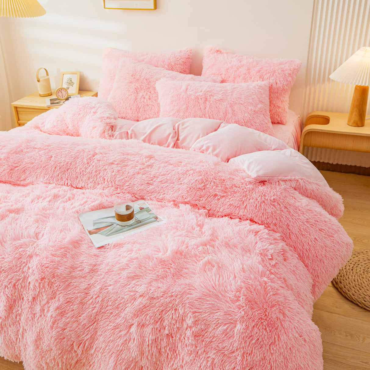 ERLOXO Fluffy Pink Faux Fur Comforter Cover Set,Fluffy Fuzzy Plush Pink Bedding 3Pcs (1 Faux Fur Duvet Cover +2 Fuzzy Pillowcases) Pink Fluffy Bed Set (Pink, Queen) ERLOXO