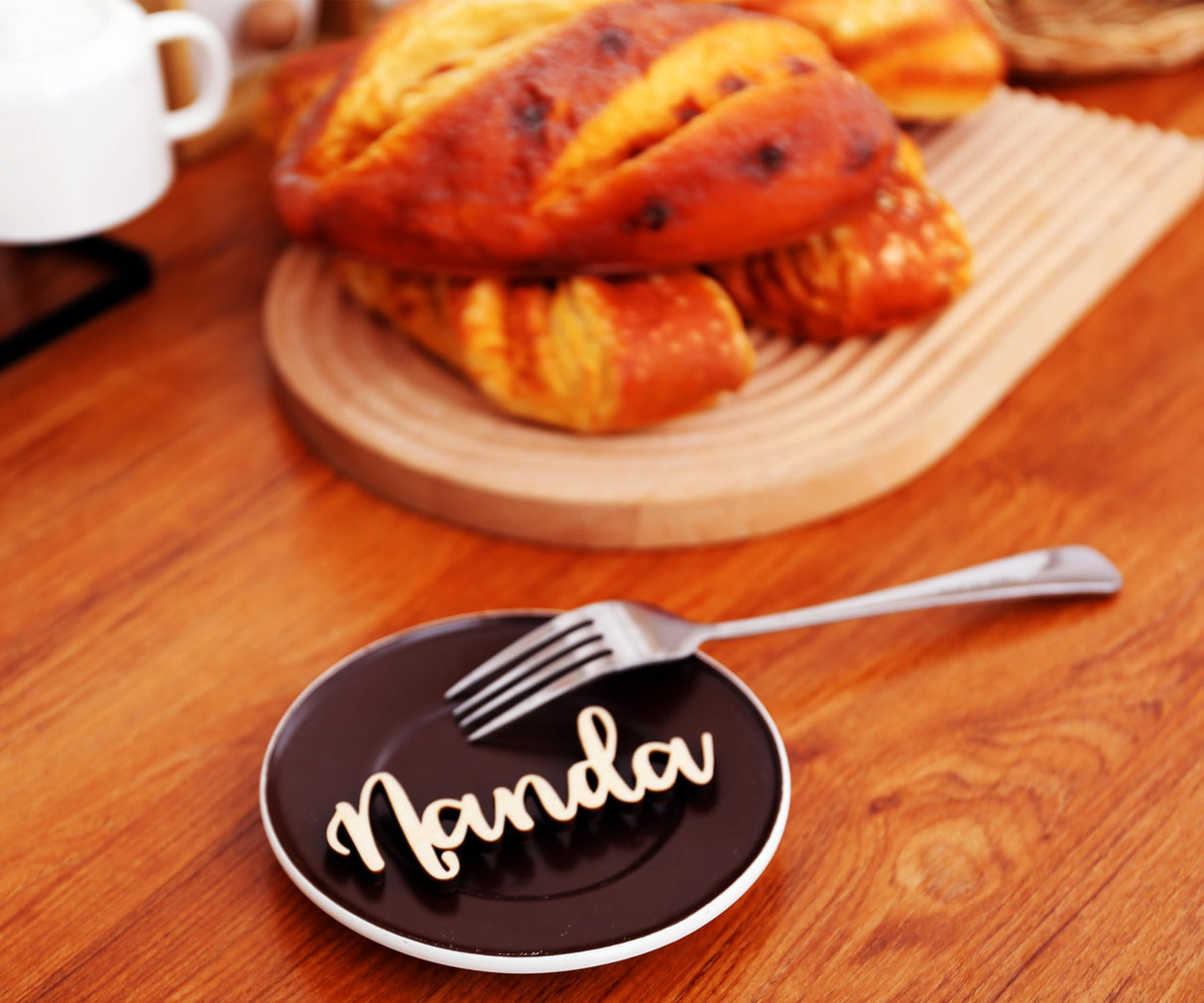 Name plate customization, a customized wooden nameplate for venue settings, personalized venue cards for weddings, wedding showers, and events, laser cut seat cards (wooden) Vnque