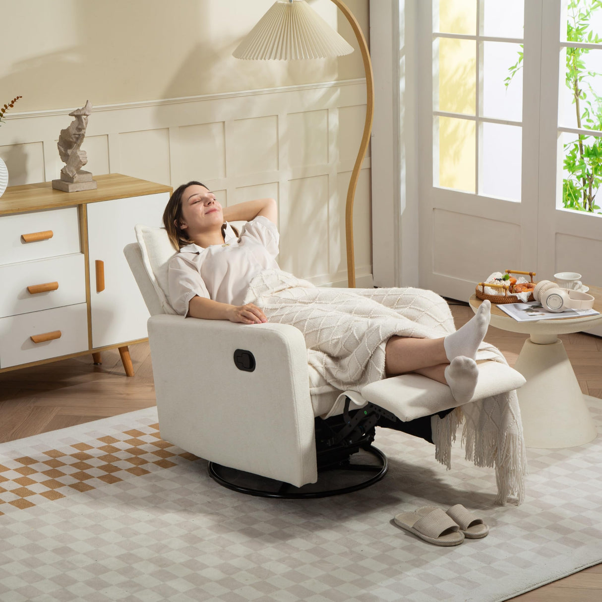 Fachmaih 360° Swivel Rocking Chair Nursery Glider Recliner Nursery Chair Manual Swivel Rocker Recliner with High Backrest Armchair Comfy Side Modern Chair for Living Room (White) Fachmaih