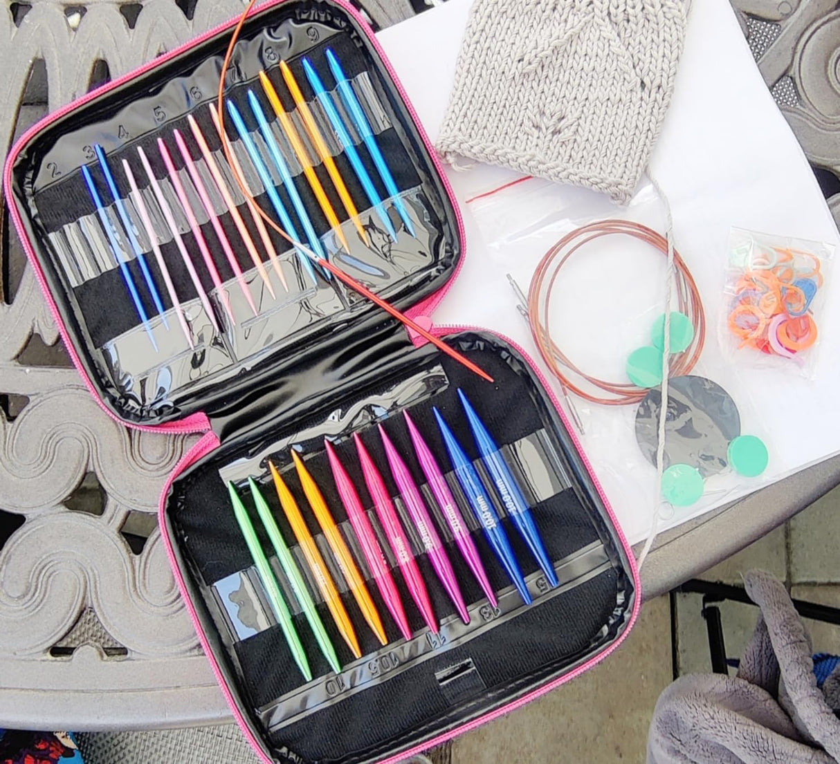 Weabetfu 60pcs Interchangeable Circular Knitting Needles Set with Case 13 Pairs of Aluminum Circular Knitting Needle for Handmade DIY Knitting with Knitting Accessories,(2.75mm-10mm) Weabetfu