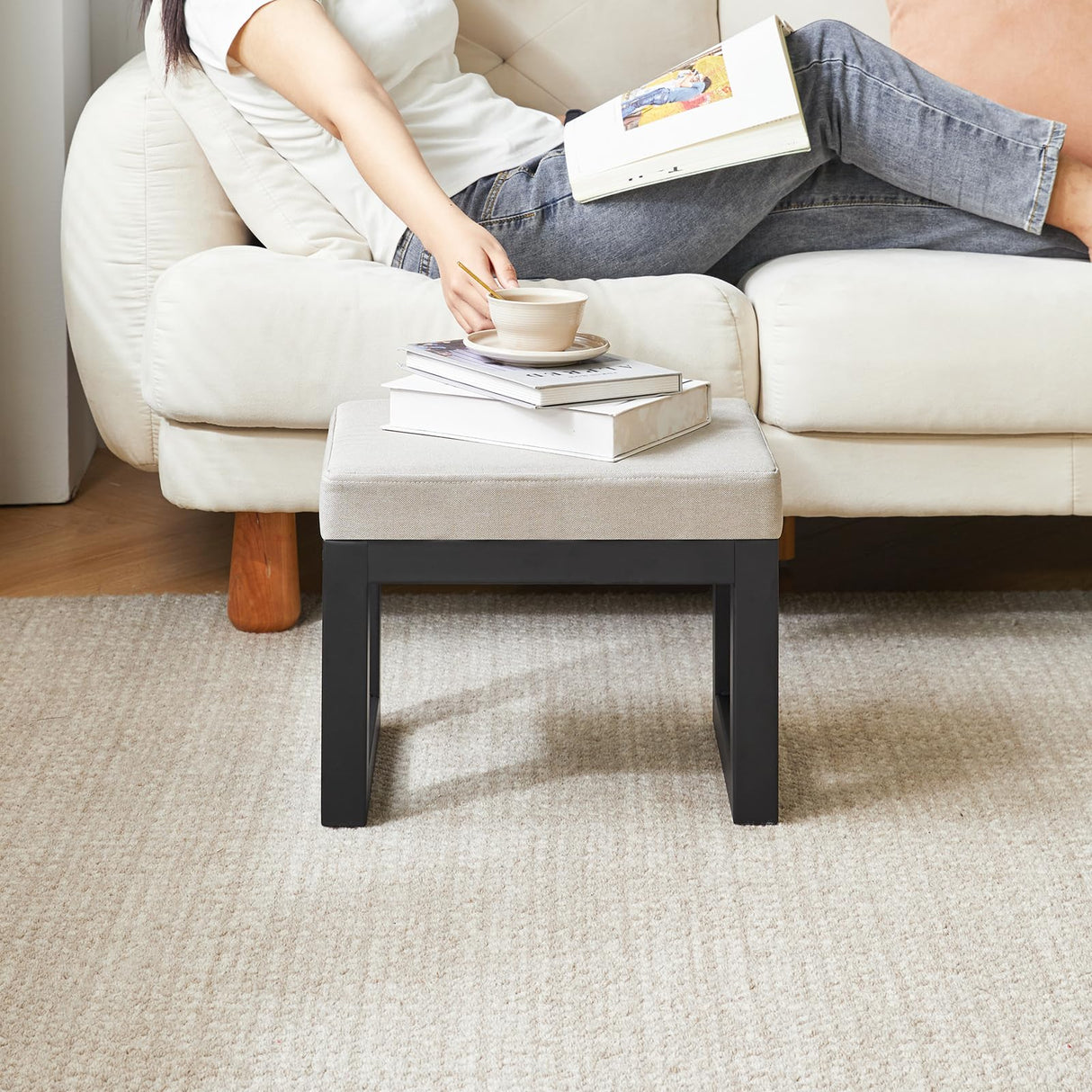 IBUYKE 16 Inch Small Foot Stool Ottoman, Rectangle Linen Foot Rest with Padded Seat and Metal Legs, Modern Ottoman Foot Rest for Living Room Bedroom Entryway Couch, Grey WBD001G IBUYKE