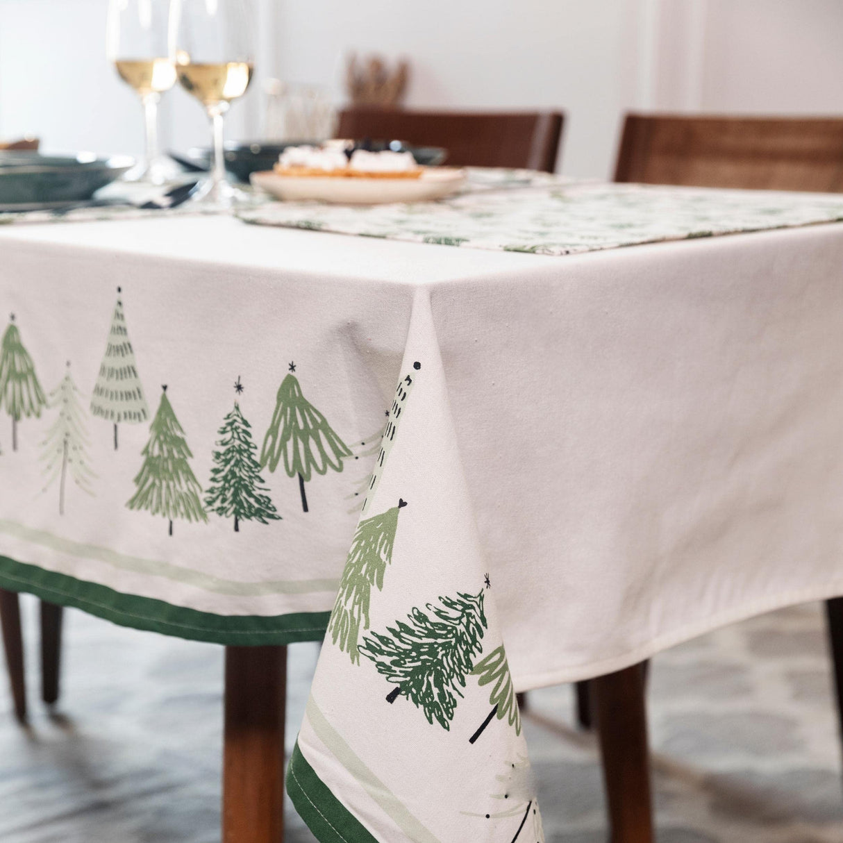 Folkulture Christmas Tablecloth or Dining Table Cover, 60 x 72 Inches, 100% Cotton Rectangle Tablecloth or Green Table Cloth for Christmas Decorations, Long Table Cloth Rectangle, (A Christmas Story) Folkulture