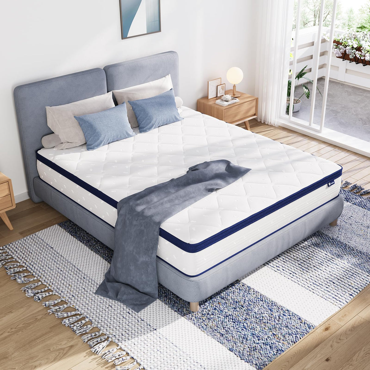 Avenco 12 Inch Queen Mattresses in a Box, Hybrid Queen Size Mattresses with Comfort Foam and Pocket Coils for Pressure Relief & Motion Isolation Avenco