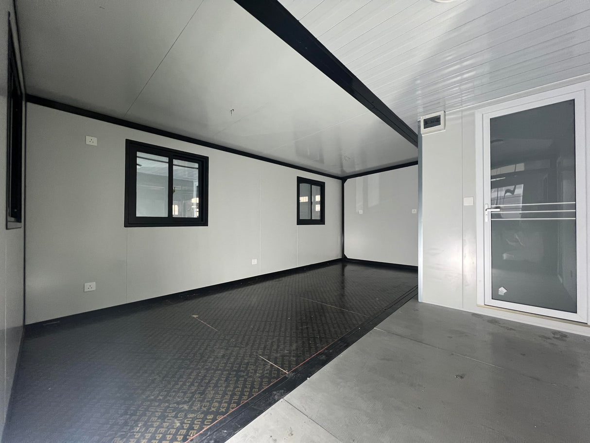 Foldable Prefab Home, 2 Bedroom Expandable Container House, Portable Tiny Modular Design Generic