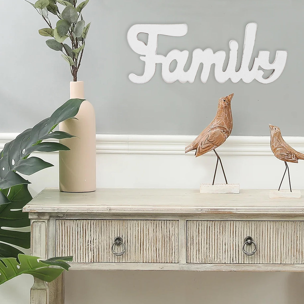 Sintosin Rustic Wooden Family Signs for Home Decor Wall 15", Farmhouse Distressed White Christmas Tabletop Decor Signs, Fireplace Mantle decor, Thanksgiving Family Wall Decor for Living Room Sintosin